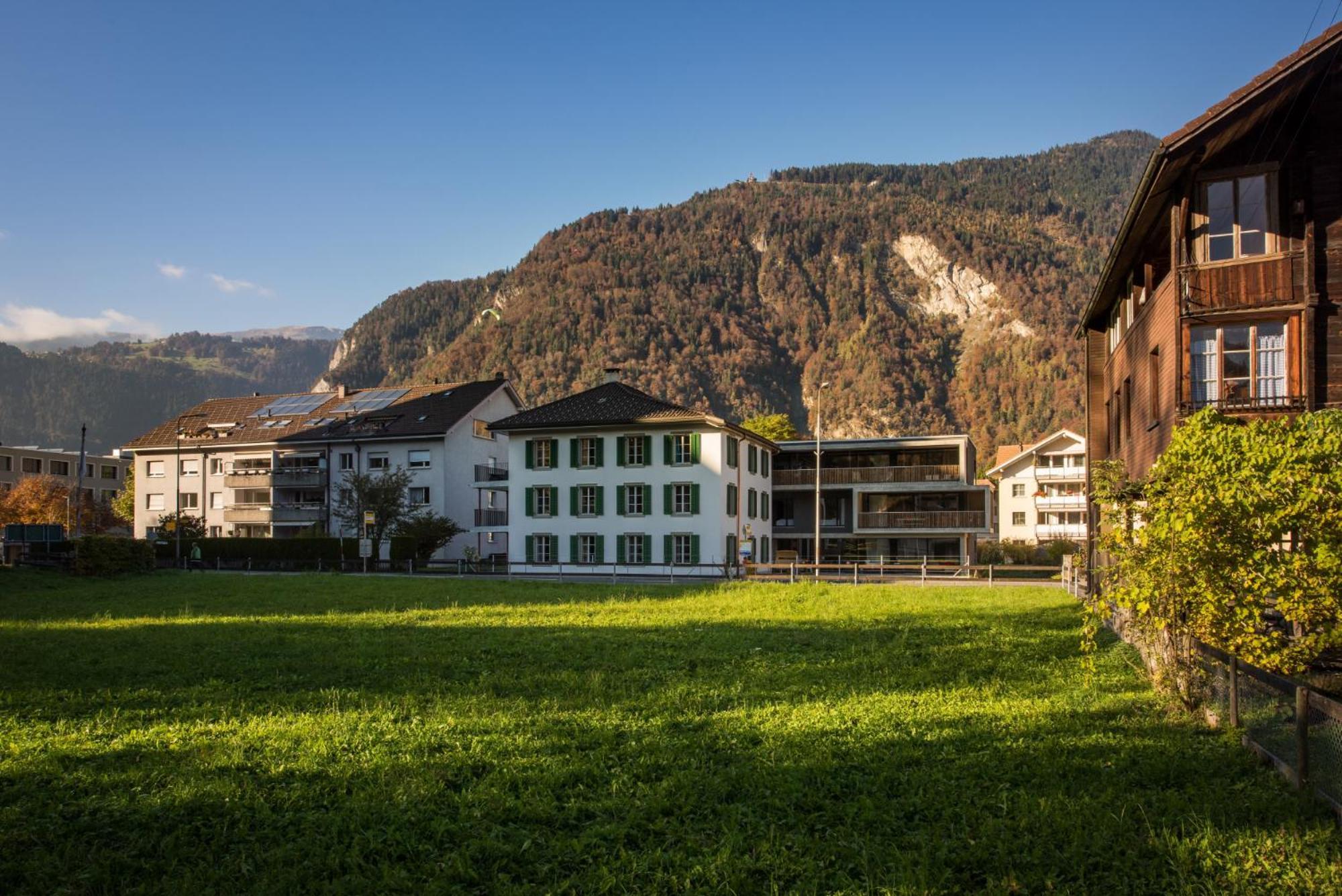 Dependance Penthouse Apartamento Interlaken Exterior foto